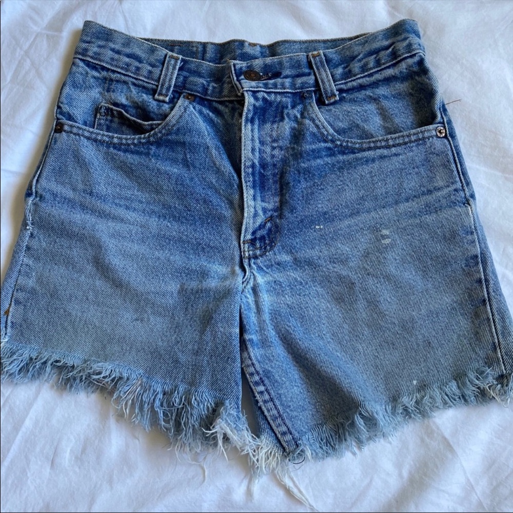 Levi’s vintage mid high waisted shorts